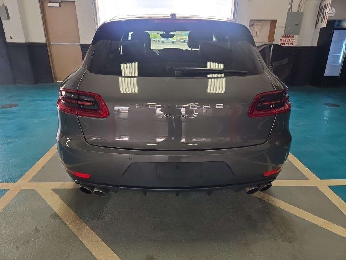 Porsche Macan - 6