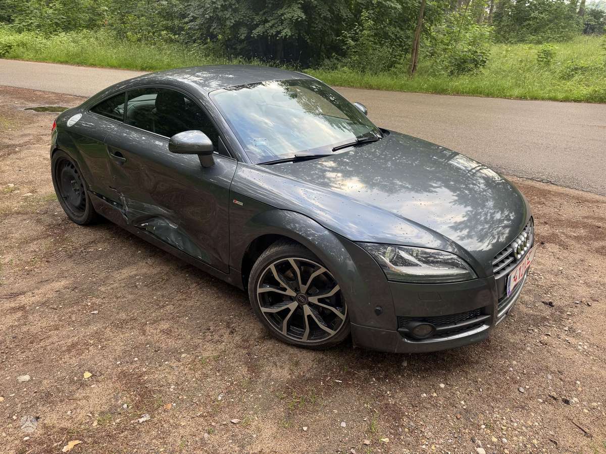 Audi TT, 2.0 l., coupe