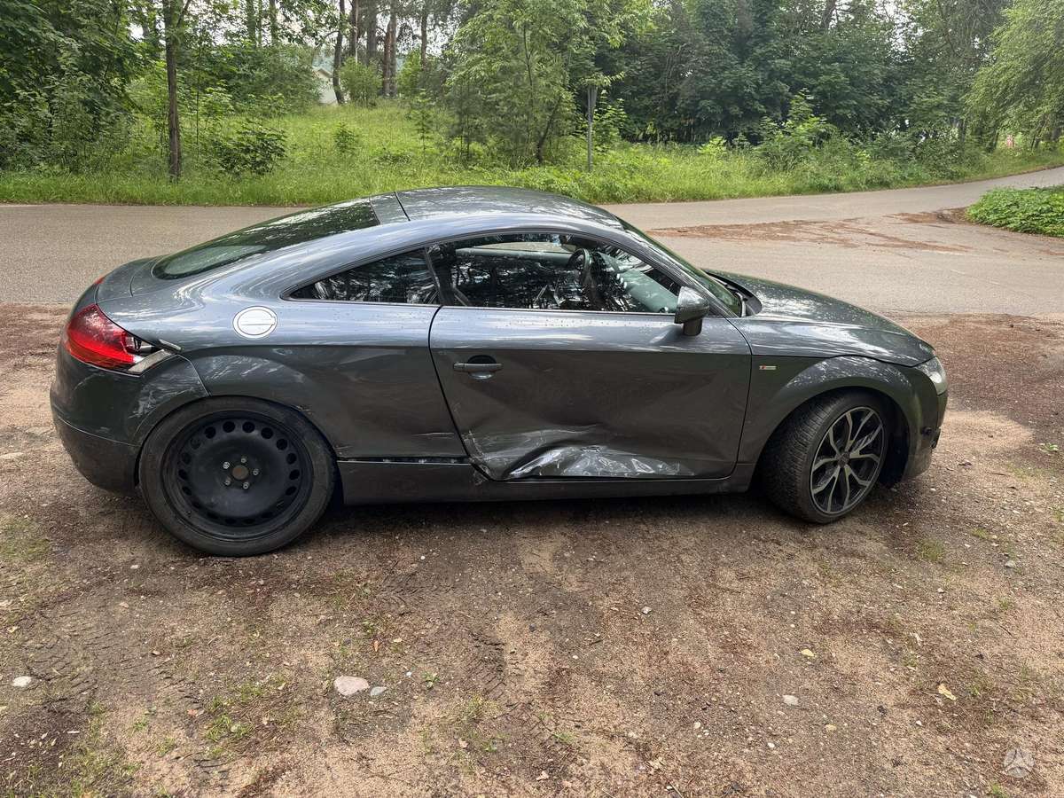 Audi TT, 2.0 l., coupe
