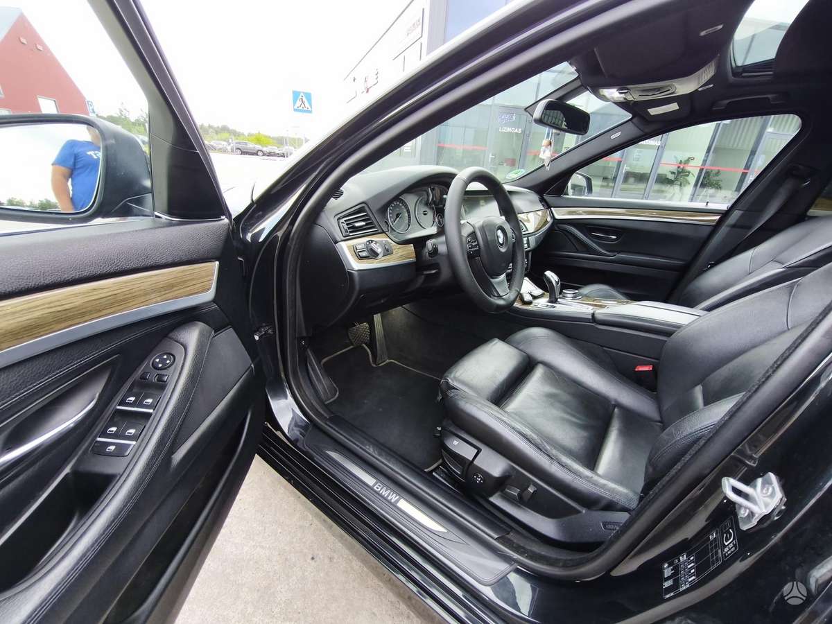 BMW 520, 2.0 l., Универсал