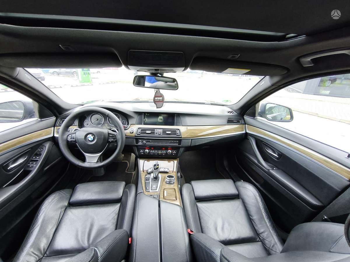 BMW 520, 2.0 l., Универсал