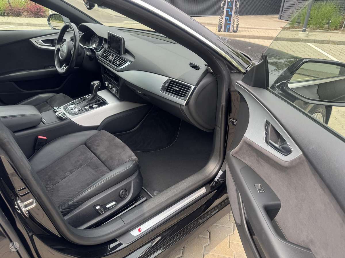 Audi A7, 3.0 l., Седан