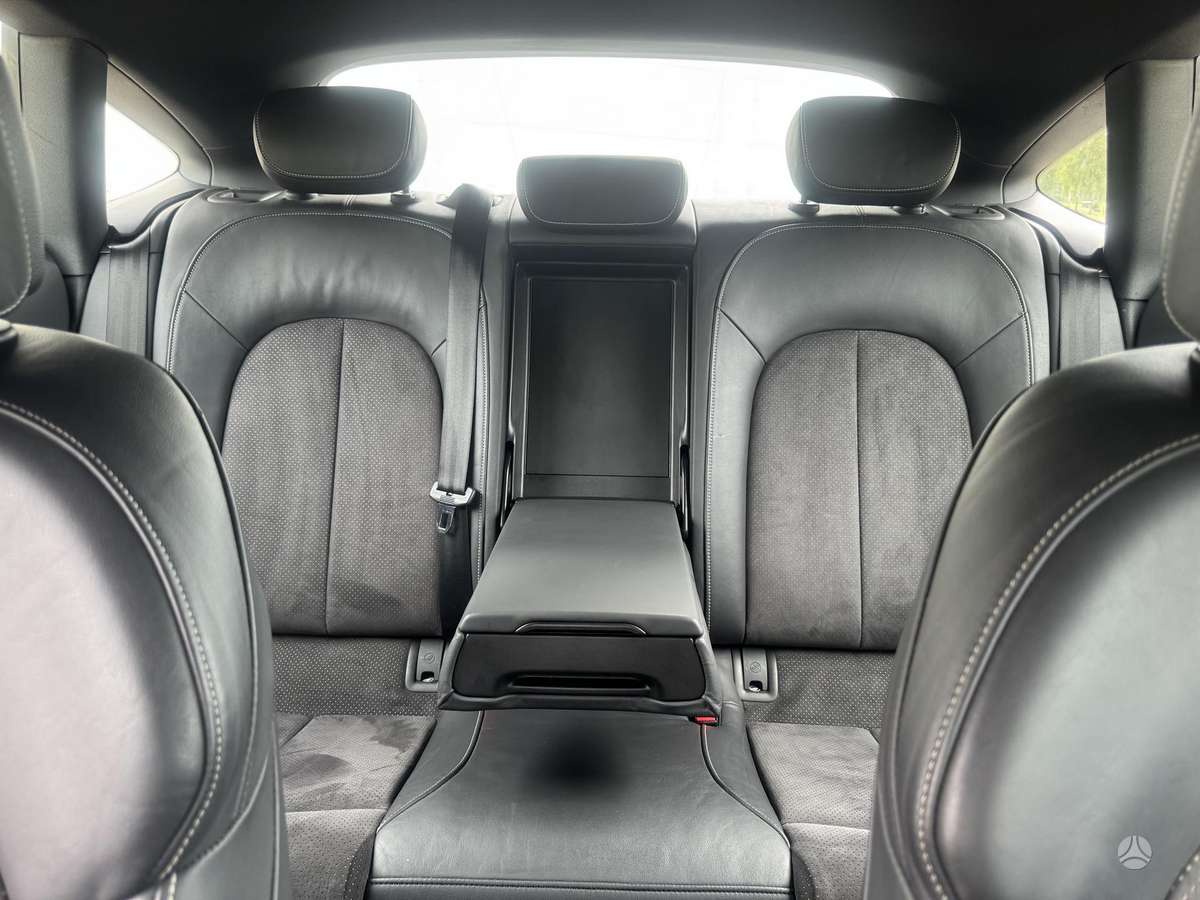 Audi A7, 3.0 l., Седан