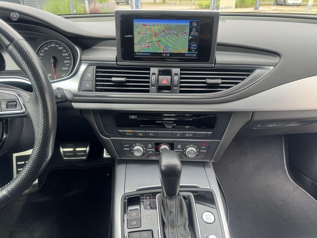 Audi A7, 3.0 l., Седан