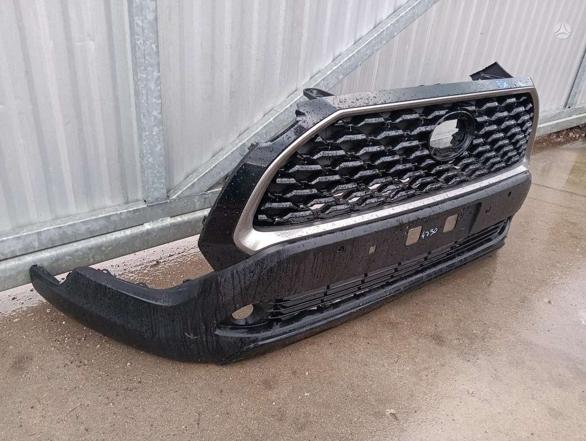 Toyota Corolla Cross lights