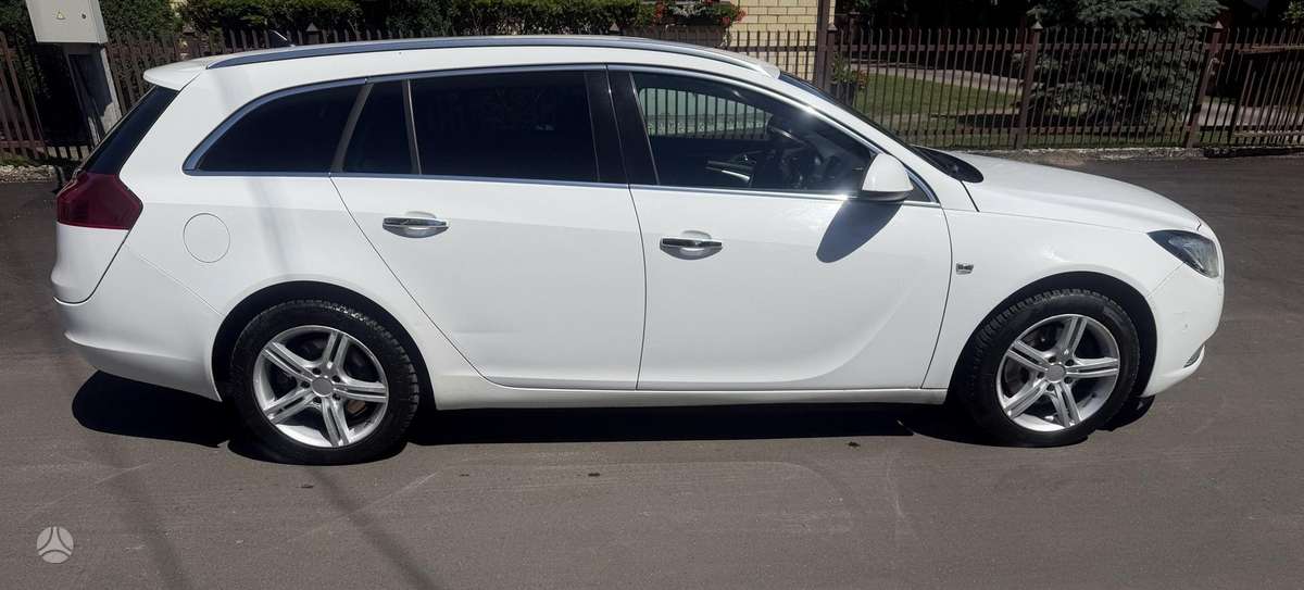 Opel Insignia, 2.0 l., Универсал
