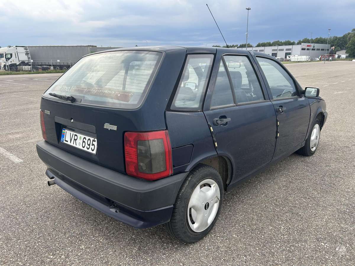 Fiat Tipo, 1.4 l., hatchback