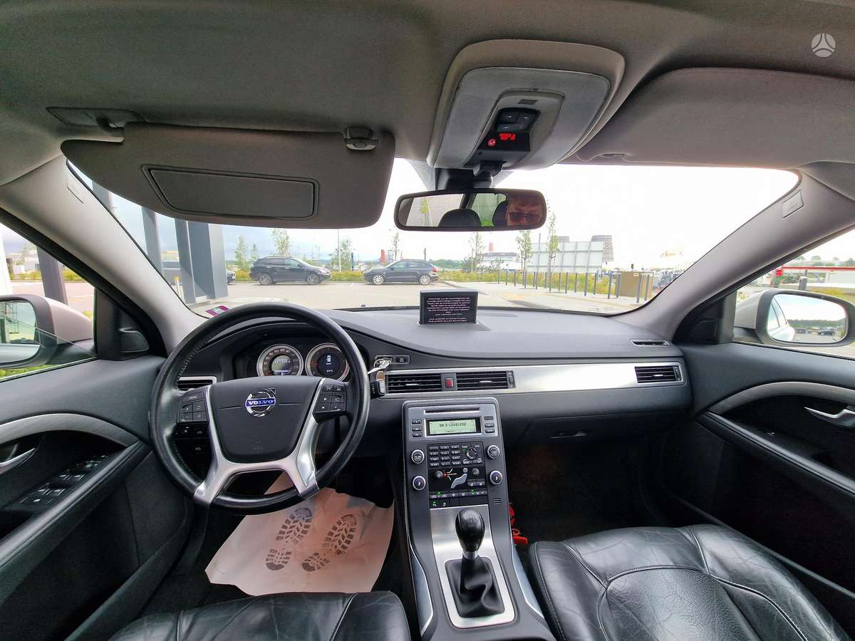 Volvo V70, 2.0 l., Универсал