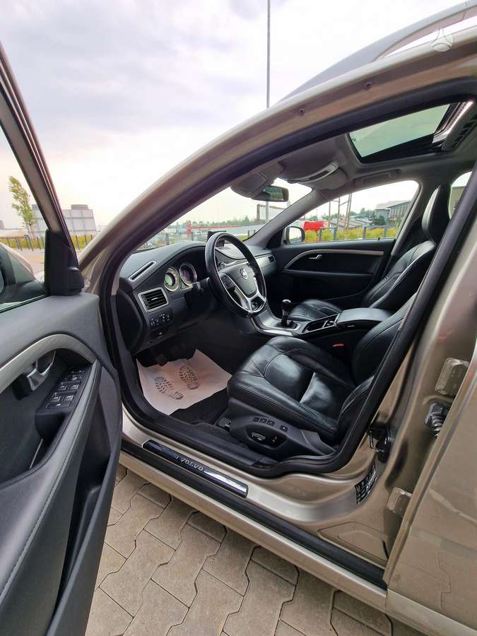 Volvo V70, 2.0 l., Универсал