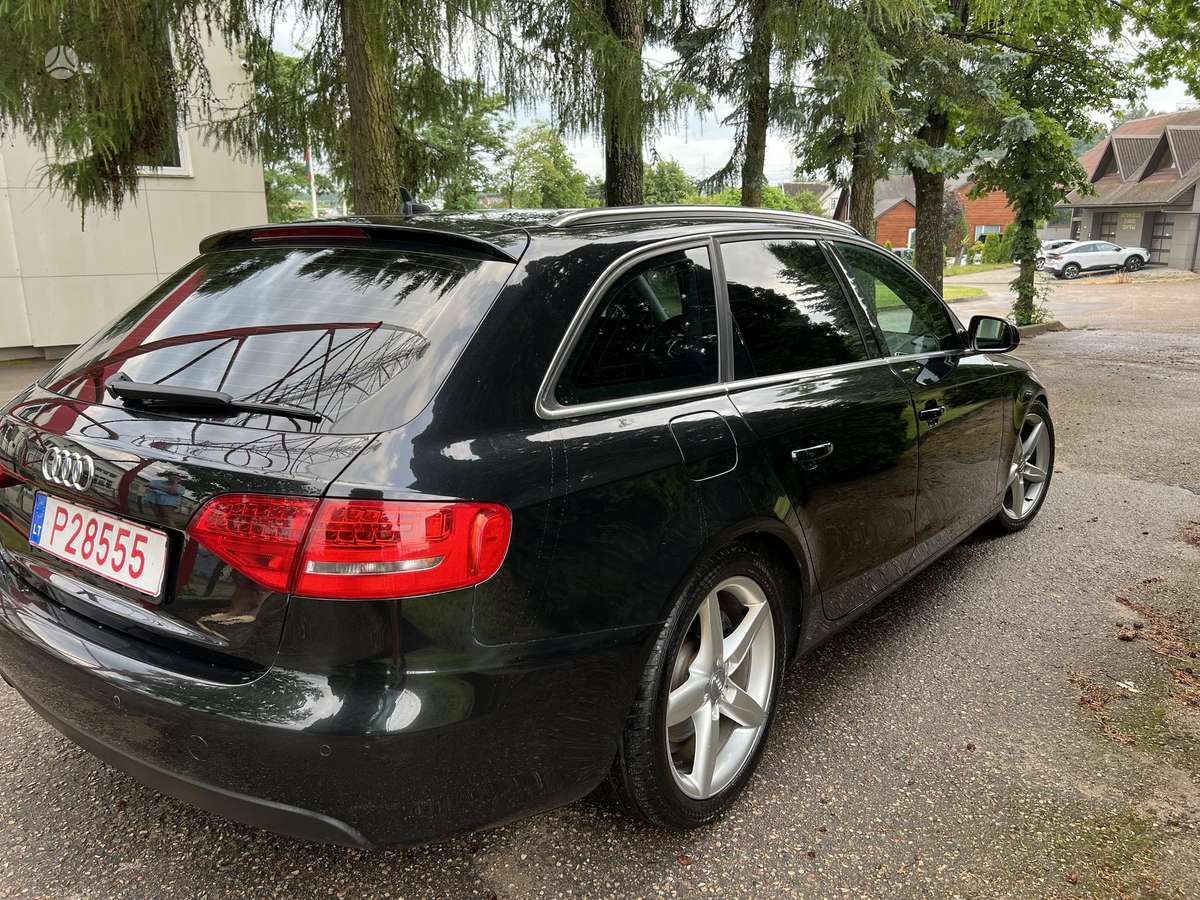 Audi A4, 2.0 l., Универсал