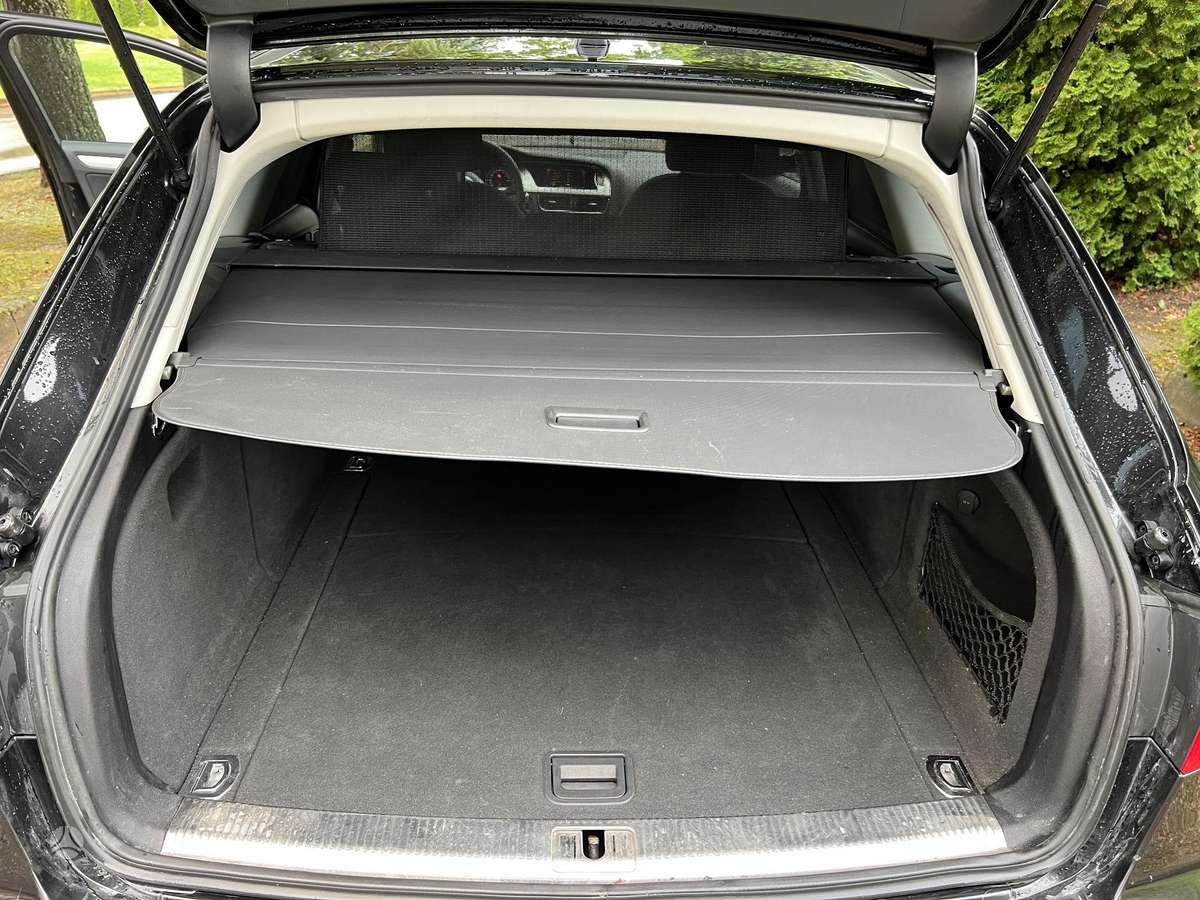 Audi A4, 2.0 l., Универсал