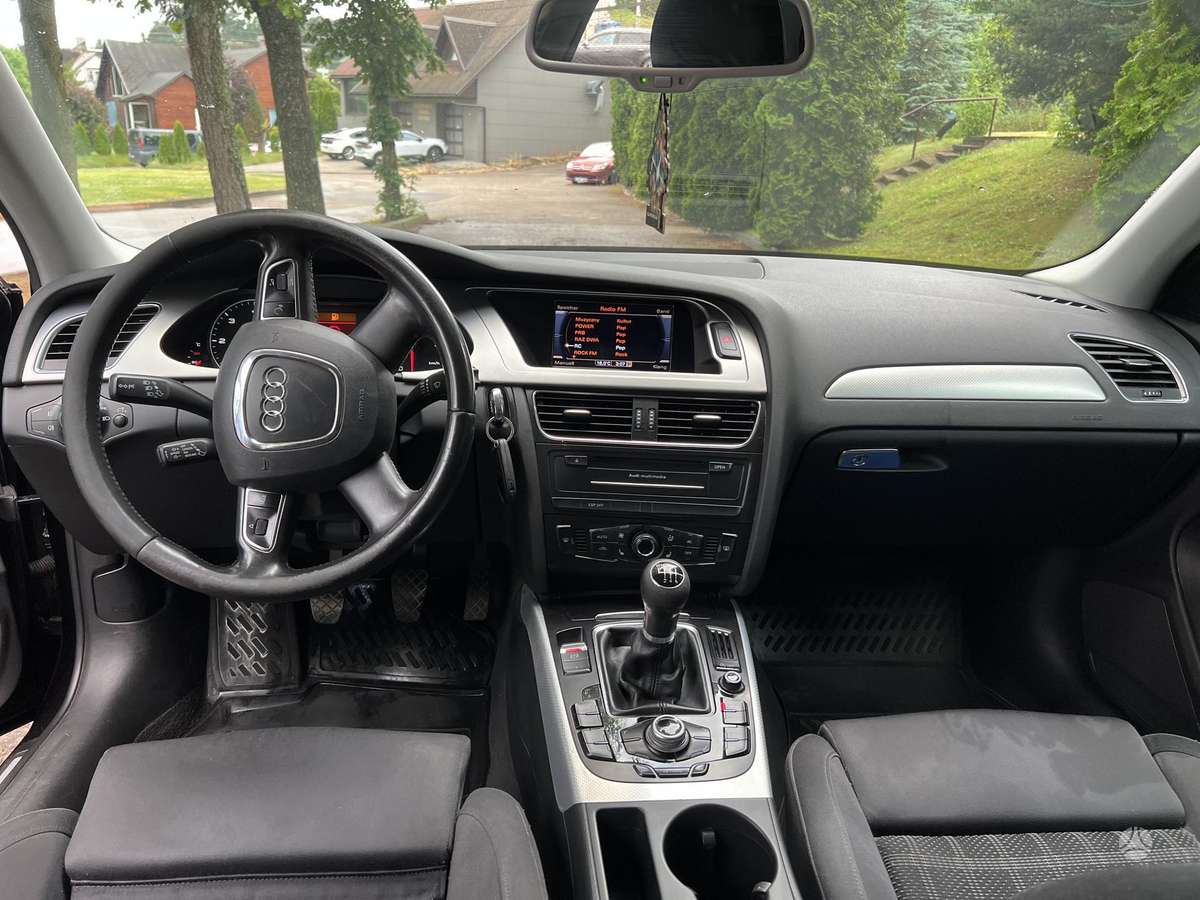 Audi A4, 2.0 l., Универсал