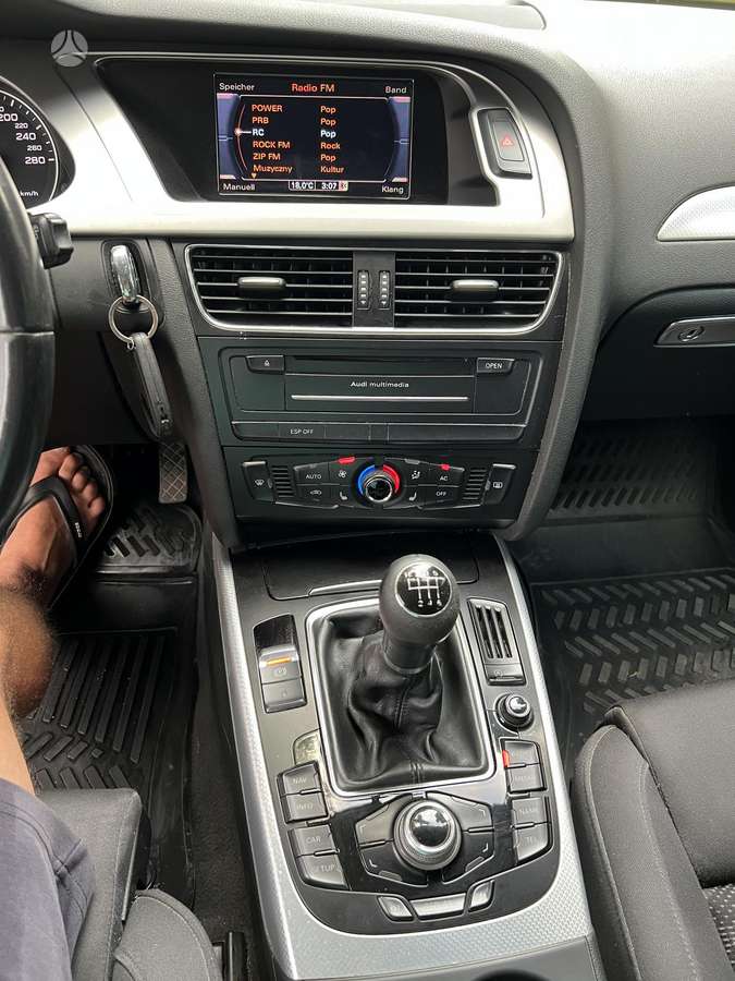 Audi A4, 2.0 l., Универсал