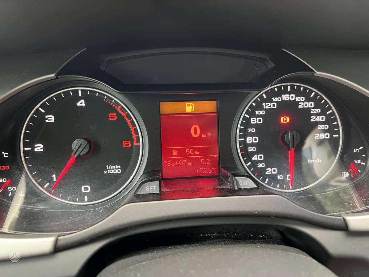 Audi A4, 2.0 l., Универсал