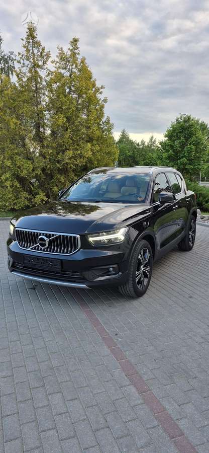Volvo XC40 - 1