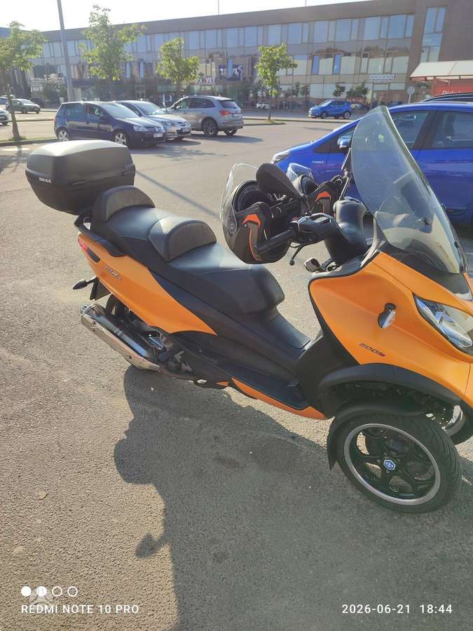 Piaggio MP3 500cc, трициклы