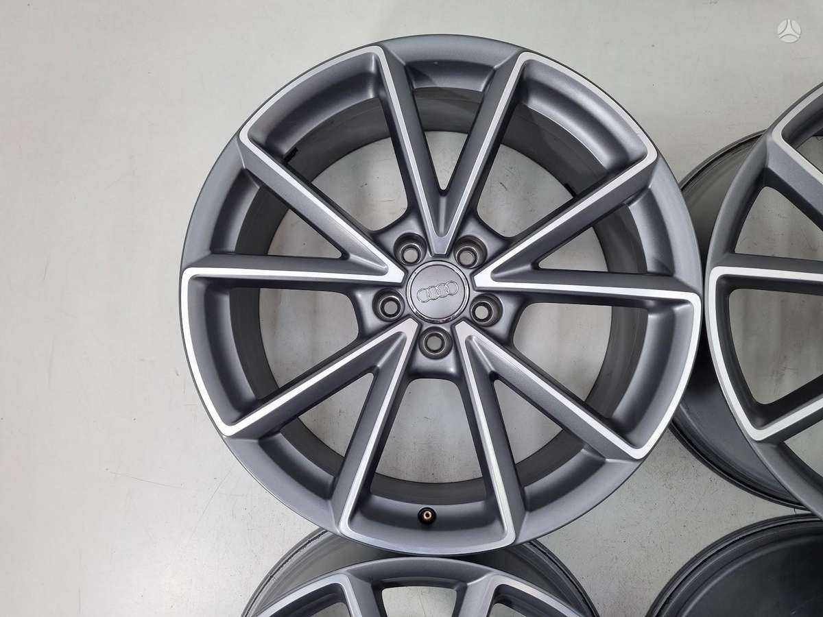 Audi Q3, R20 originalūs, light alloy, R20