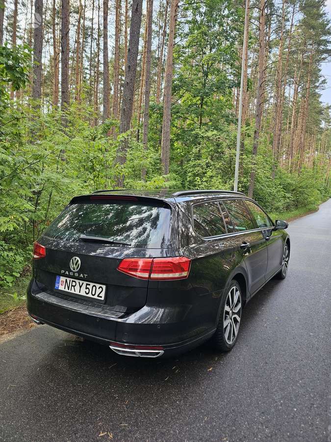 Volkswagen Passat, 2.0 l., Универсал