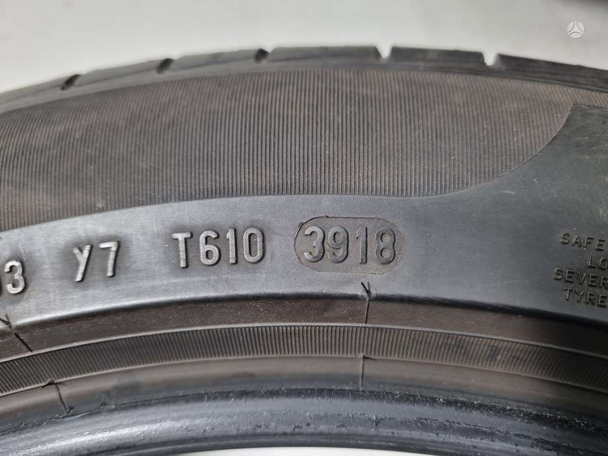 Pirelli 5-6mm, summer 225/50 R18