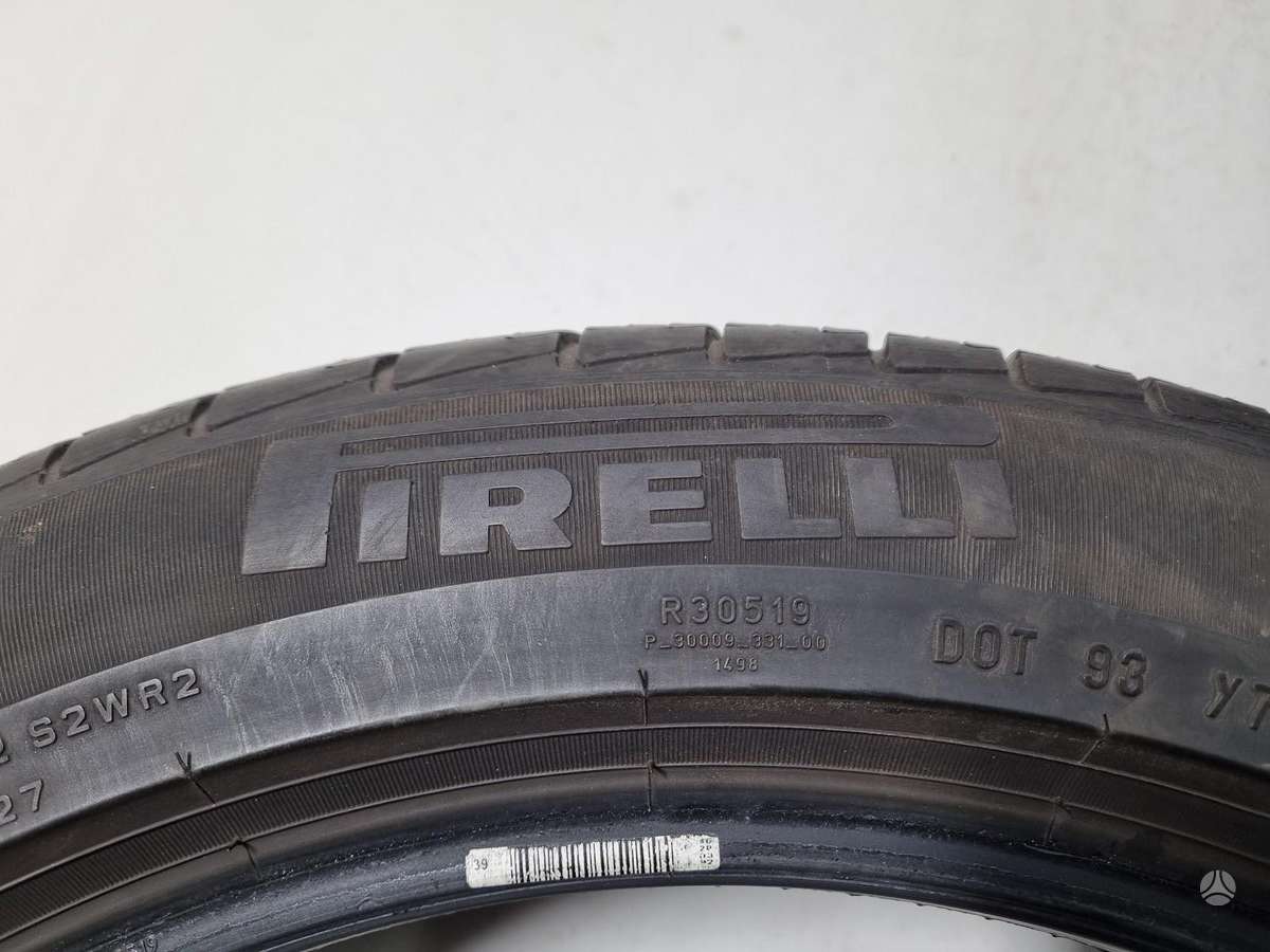 Pirelli 5-6mm, summer 225/50 R18