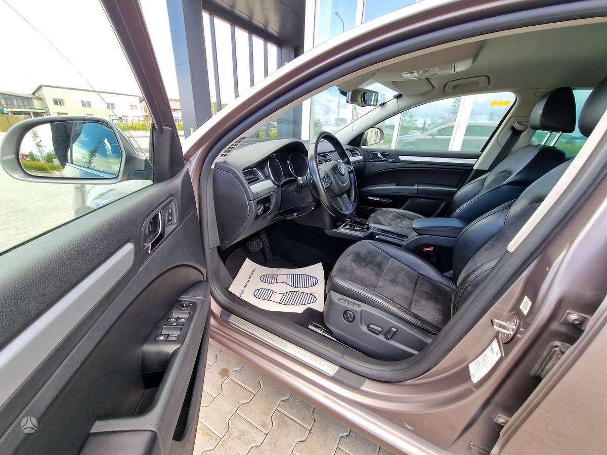 Skoda Superb, 1.8 l., wagon