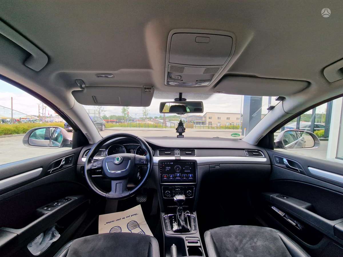 Skoda Superb, 1.8 l., wagon