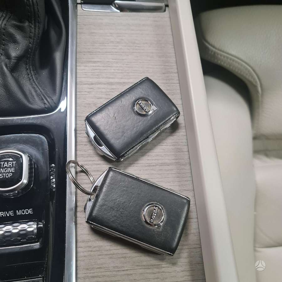 Volvo S60, 2.0 l., Седан