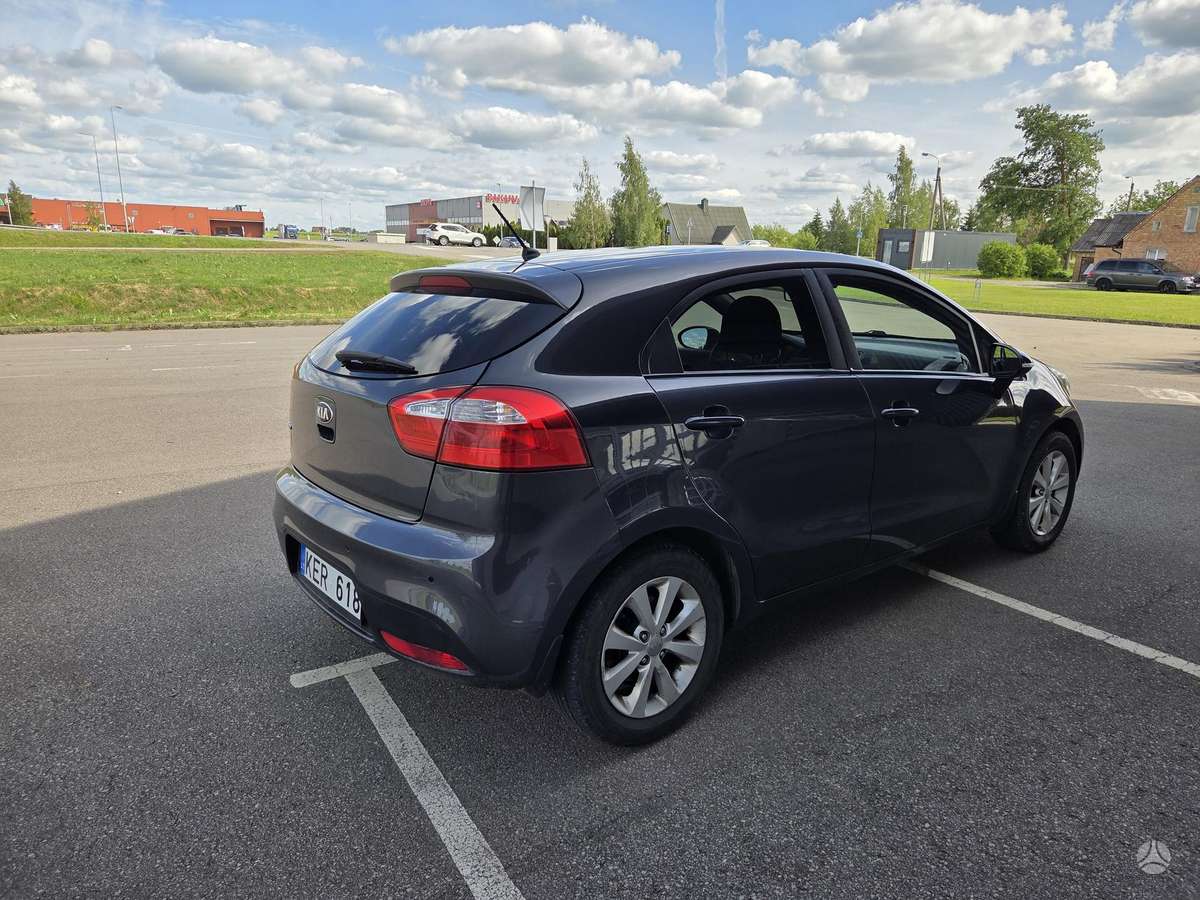 Kia Rio, 1.4 l., hatchback