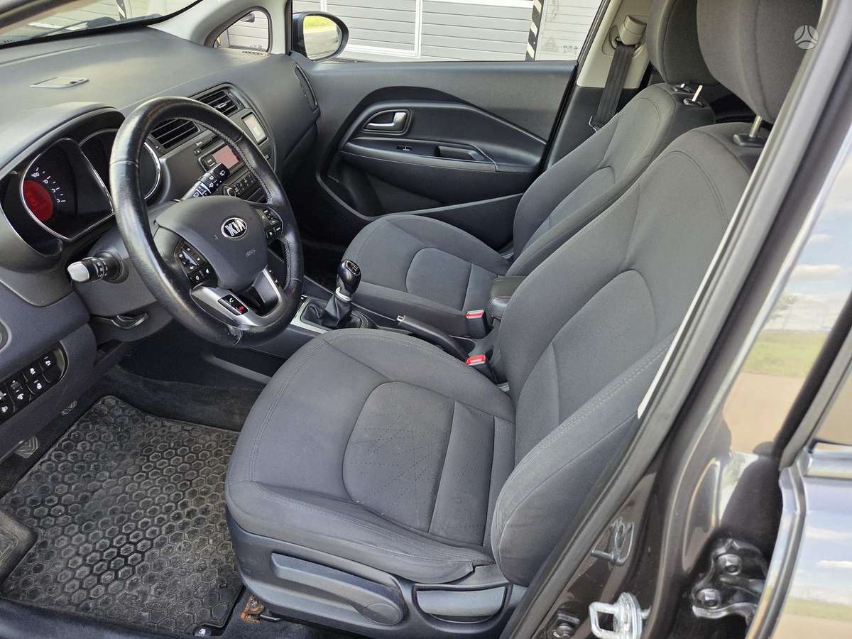 Kia Rio, 1.4 l., hatchback