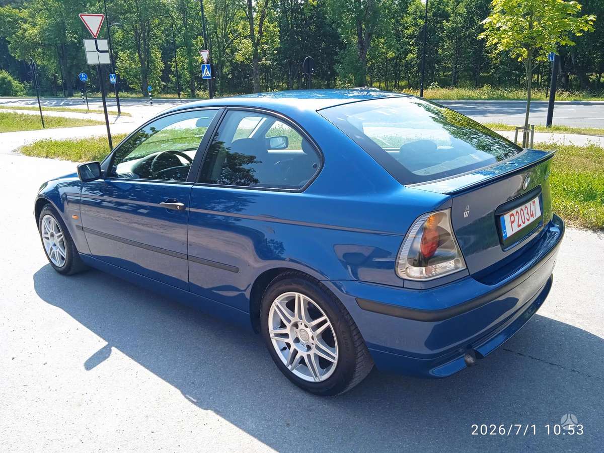 BMW 320, 2.0 l., Хэтчбек