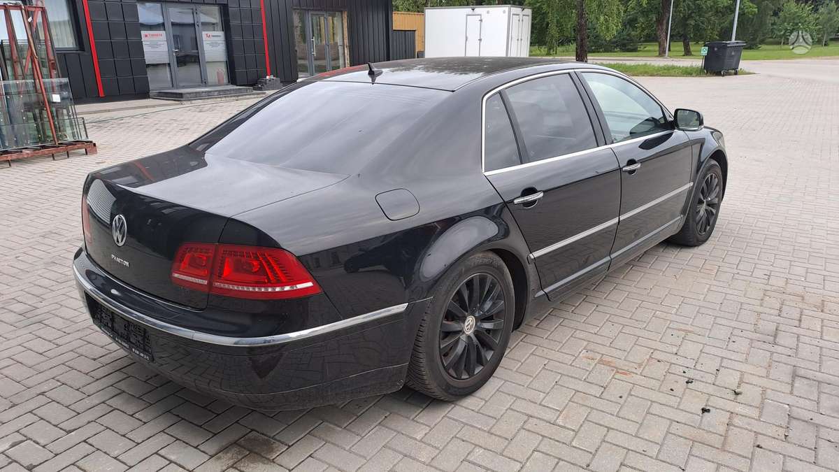 Volkswagen Phaeton - 6