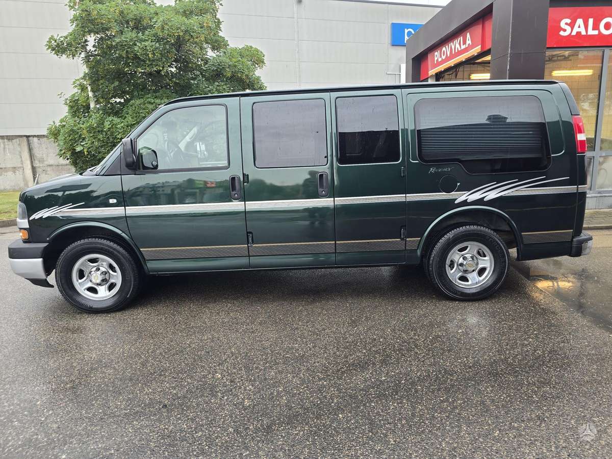 Chevrolet Express, 5.3 l., Минивэн