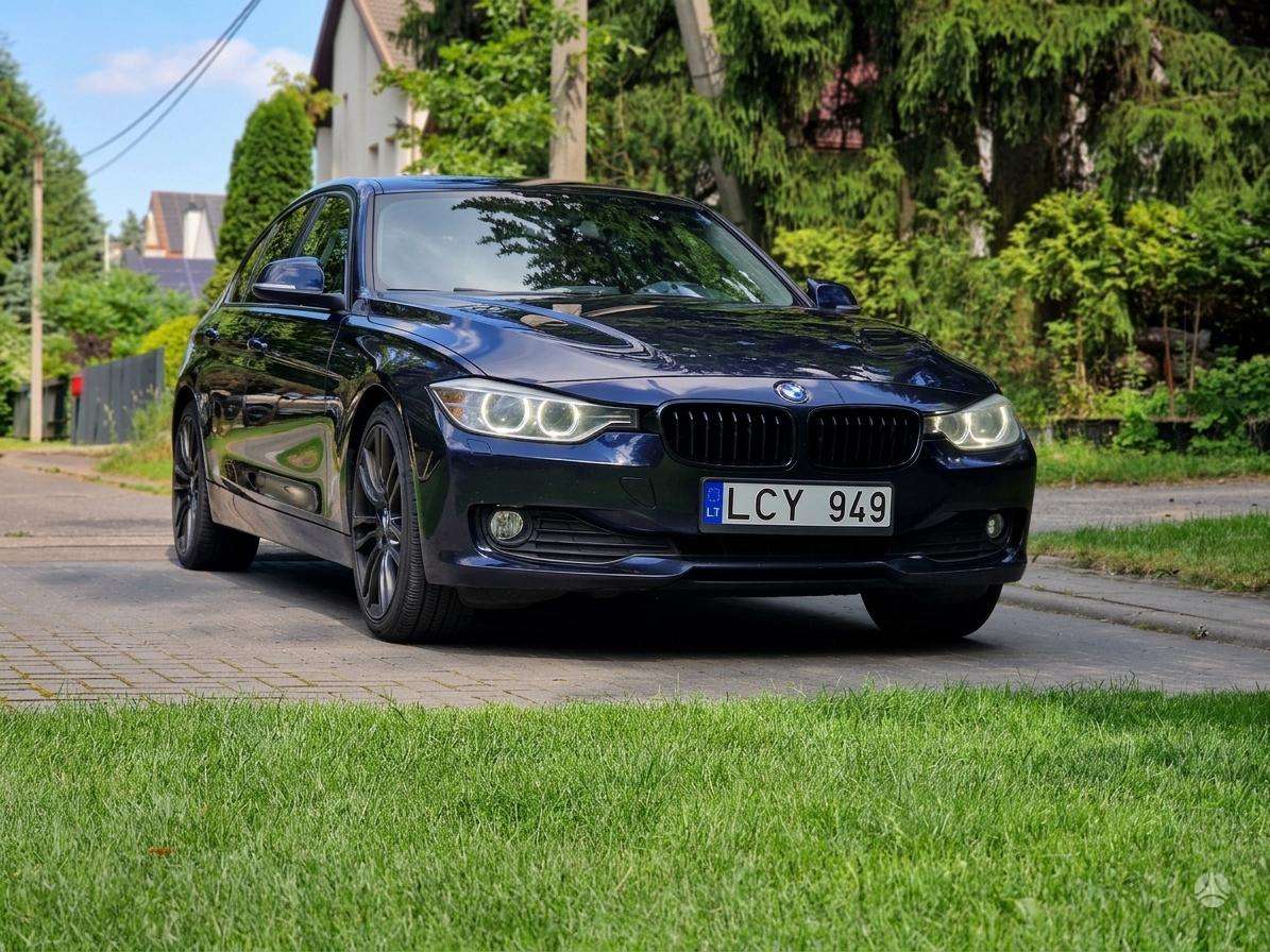 BMW 320, 2.0 l., Седан