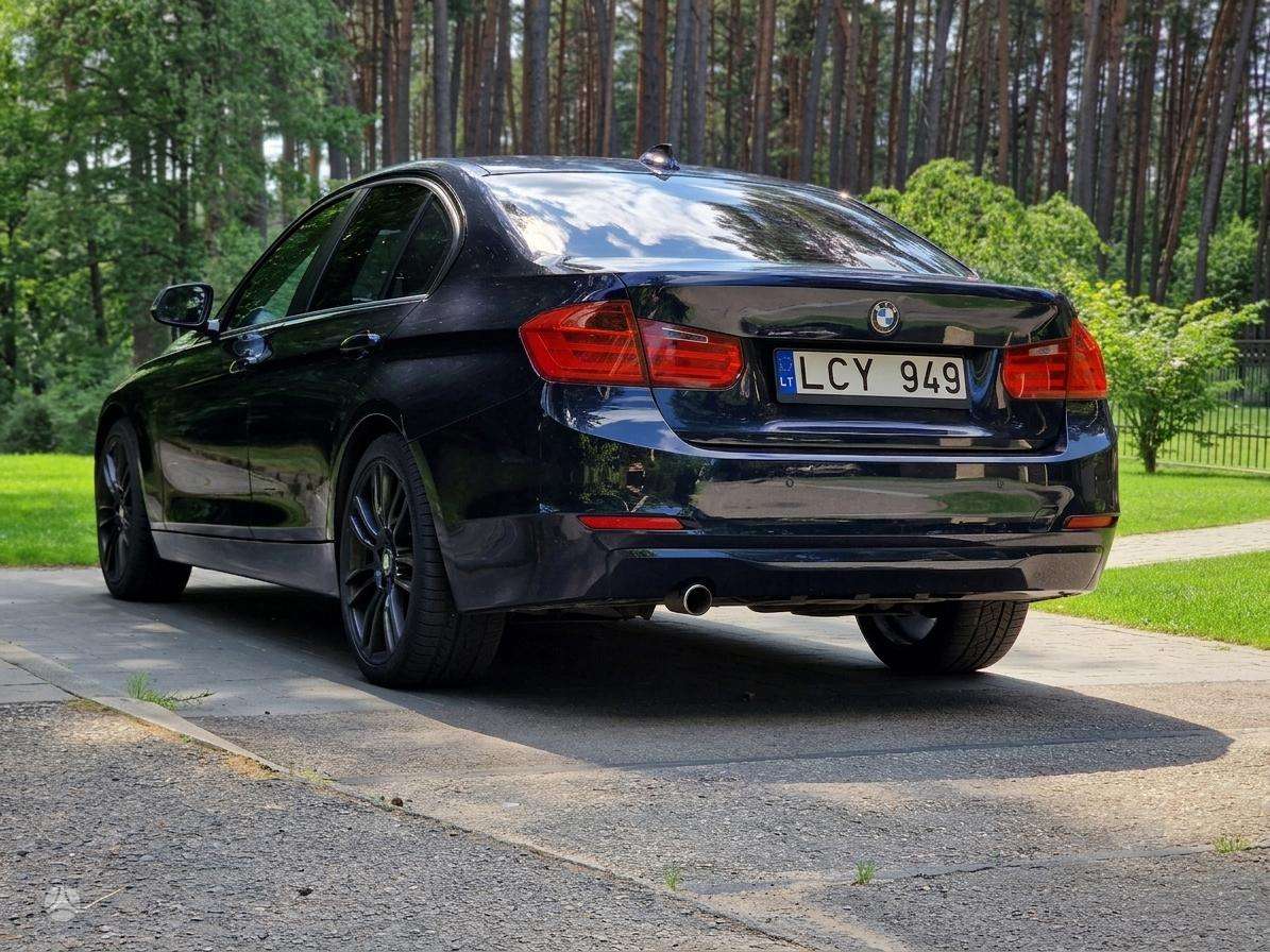 BMW 320, 2.0 l., Седан