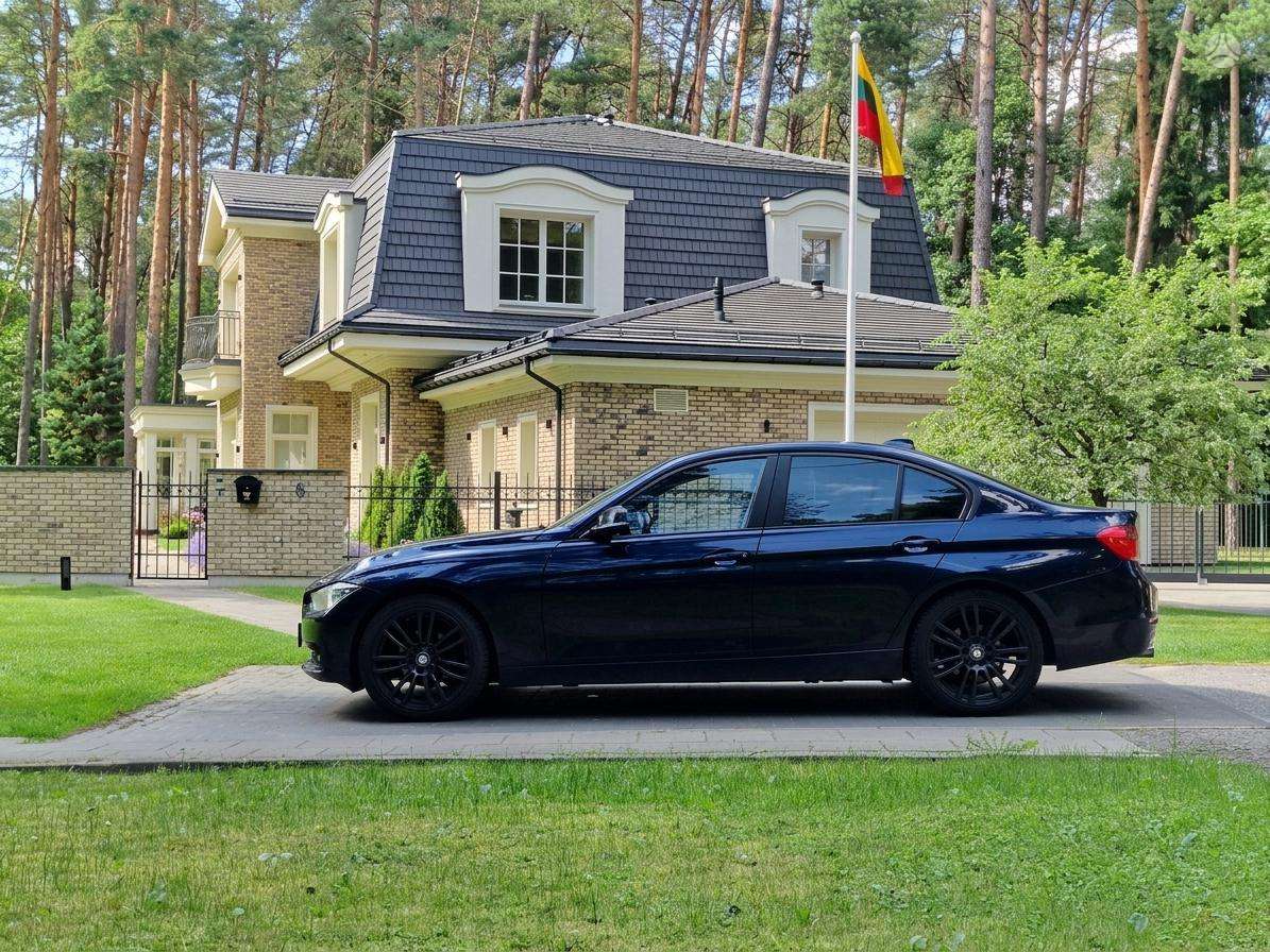 BMW 320, 2.0 l., Седан