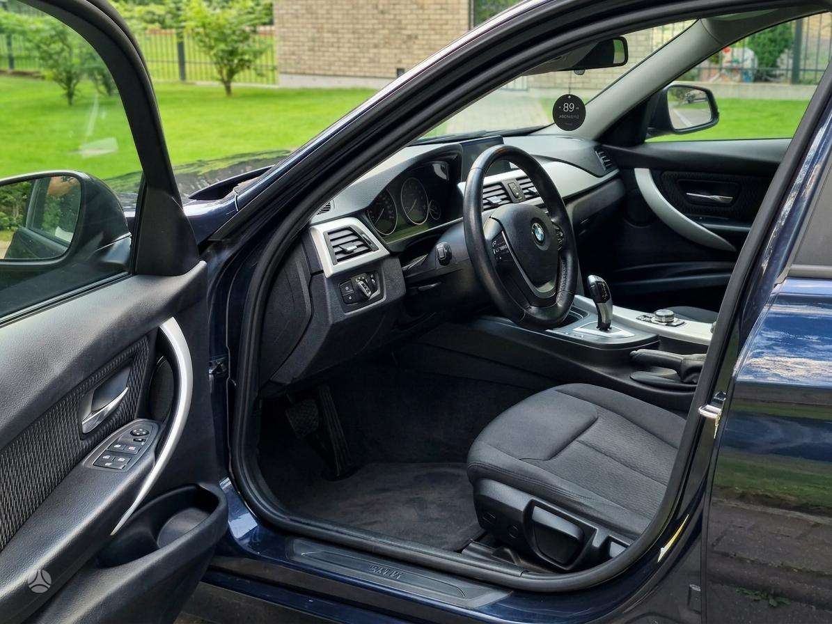 BMW 320, 2.0 l., Седан