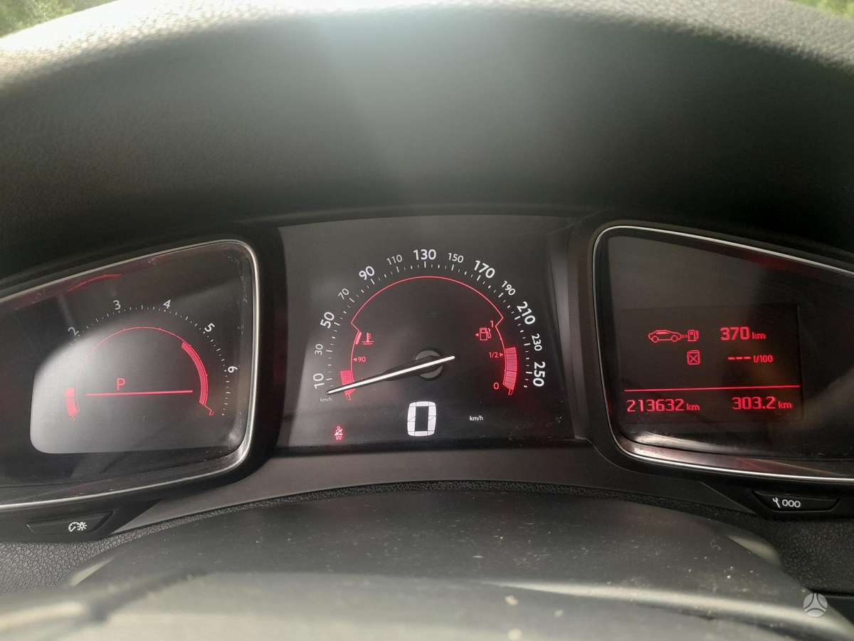 Citroen DS5, 2.0 l., Седан