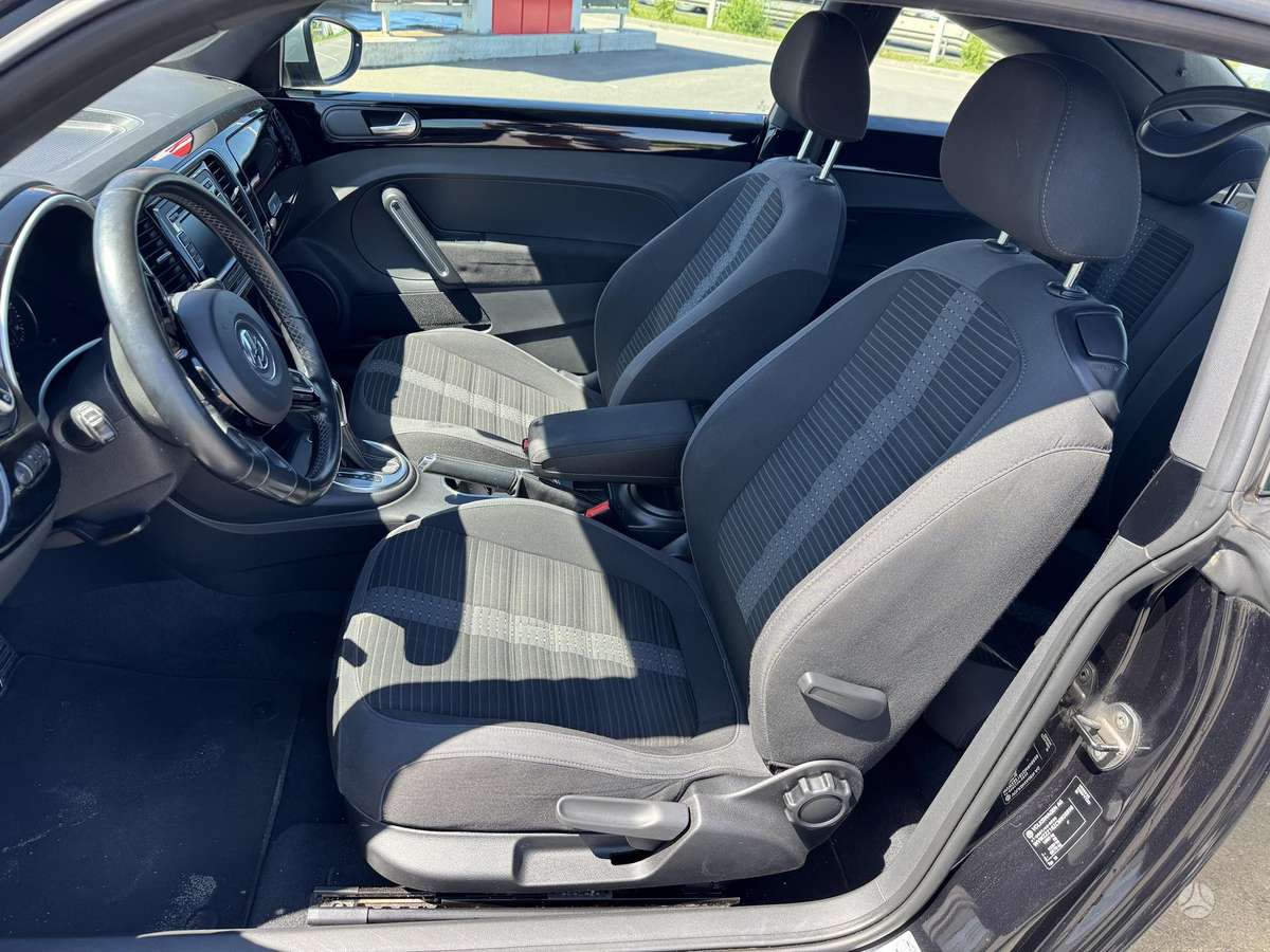 Volkswagen Beetle, 2.0 l., hatchback