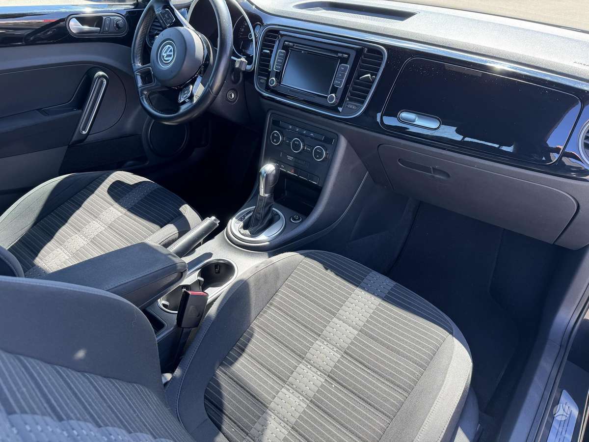 Volkswagen Beetle, 2.0 l., hatchback