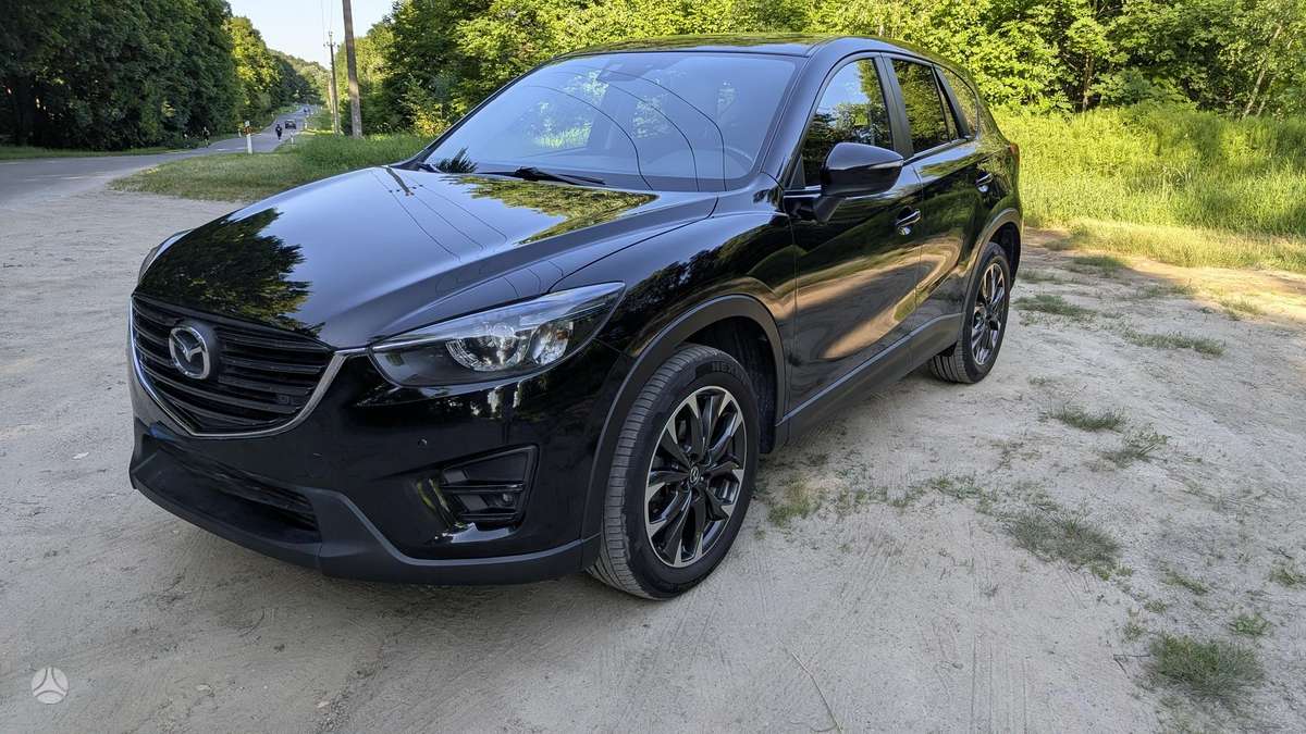 Mazda CX-5, 2.2 l., off-road / crossover