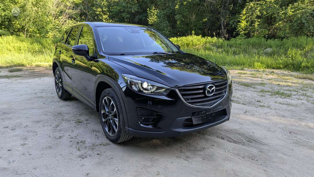 Mazda CX-5, 2.2 l., off-road / crossover