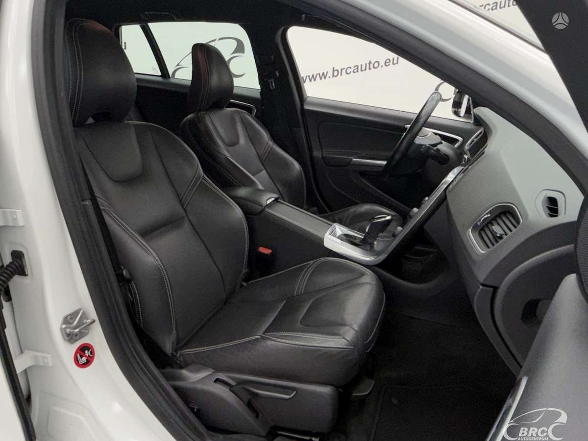 Volvo V60, 2.0 l., Универсал