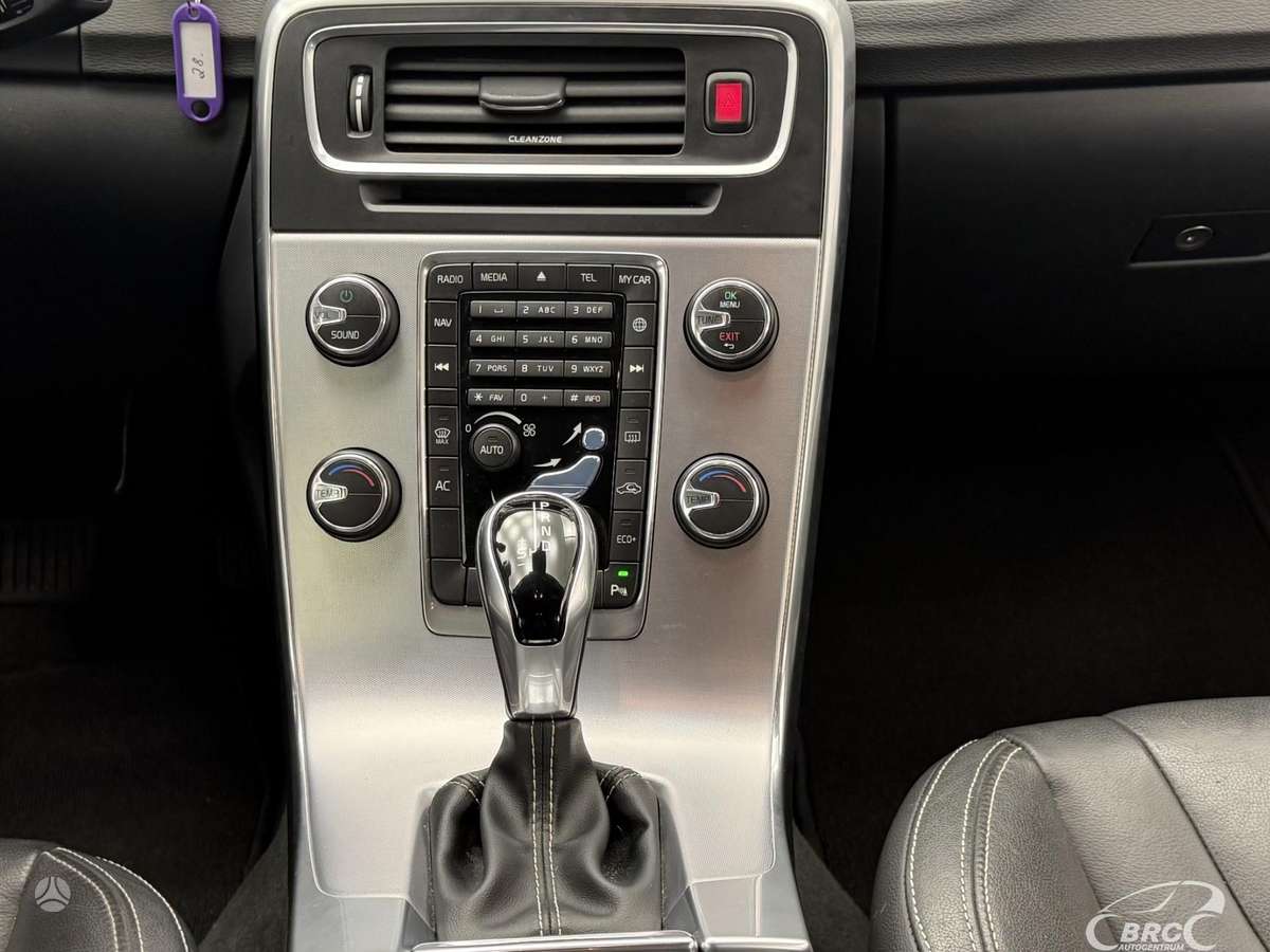Volvo V60, 2.0 l., universalas
