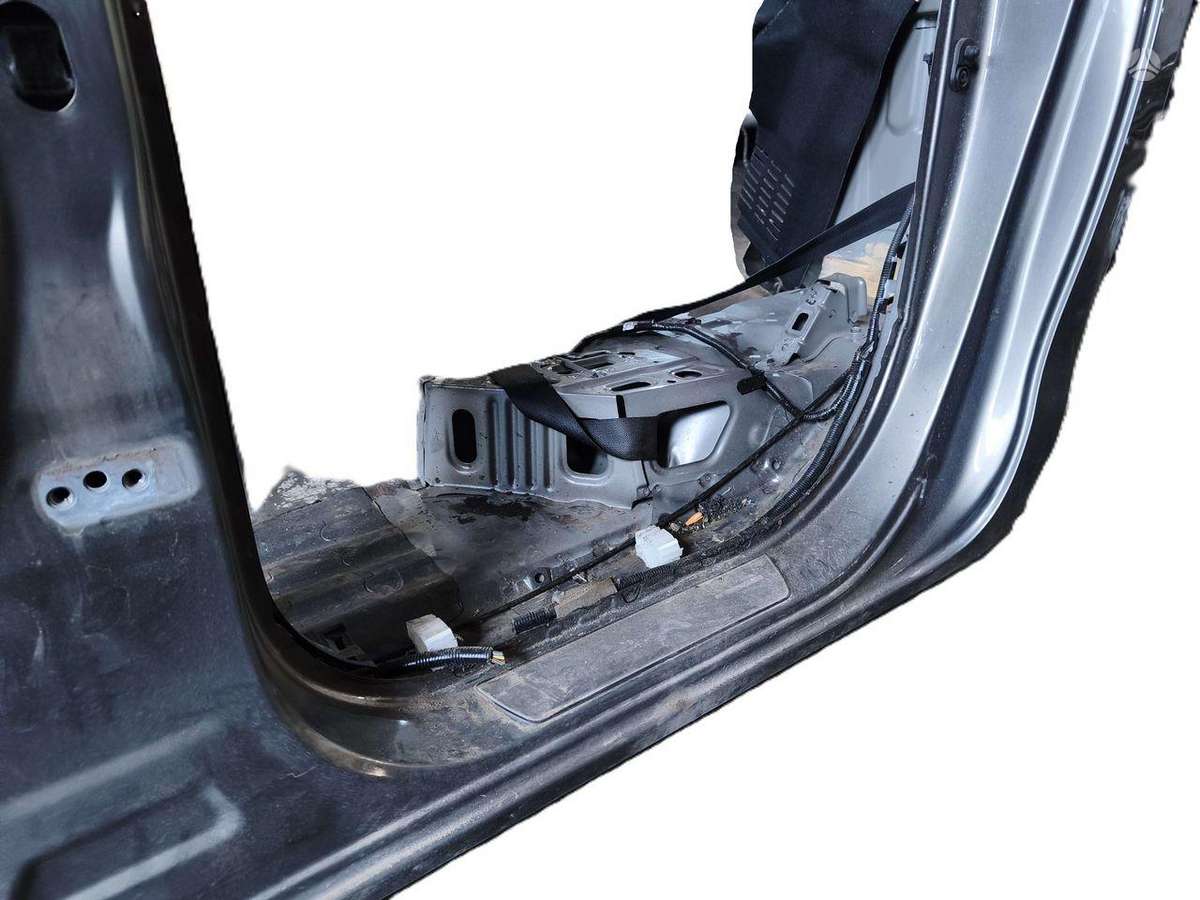 Toyota Hilux hood (front, rear)