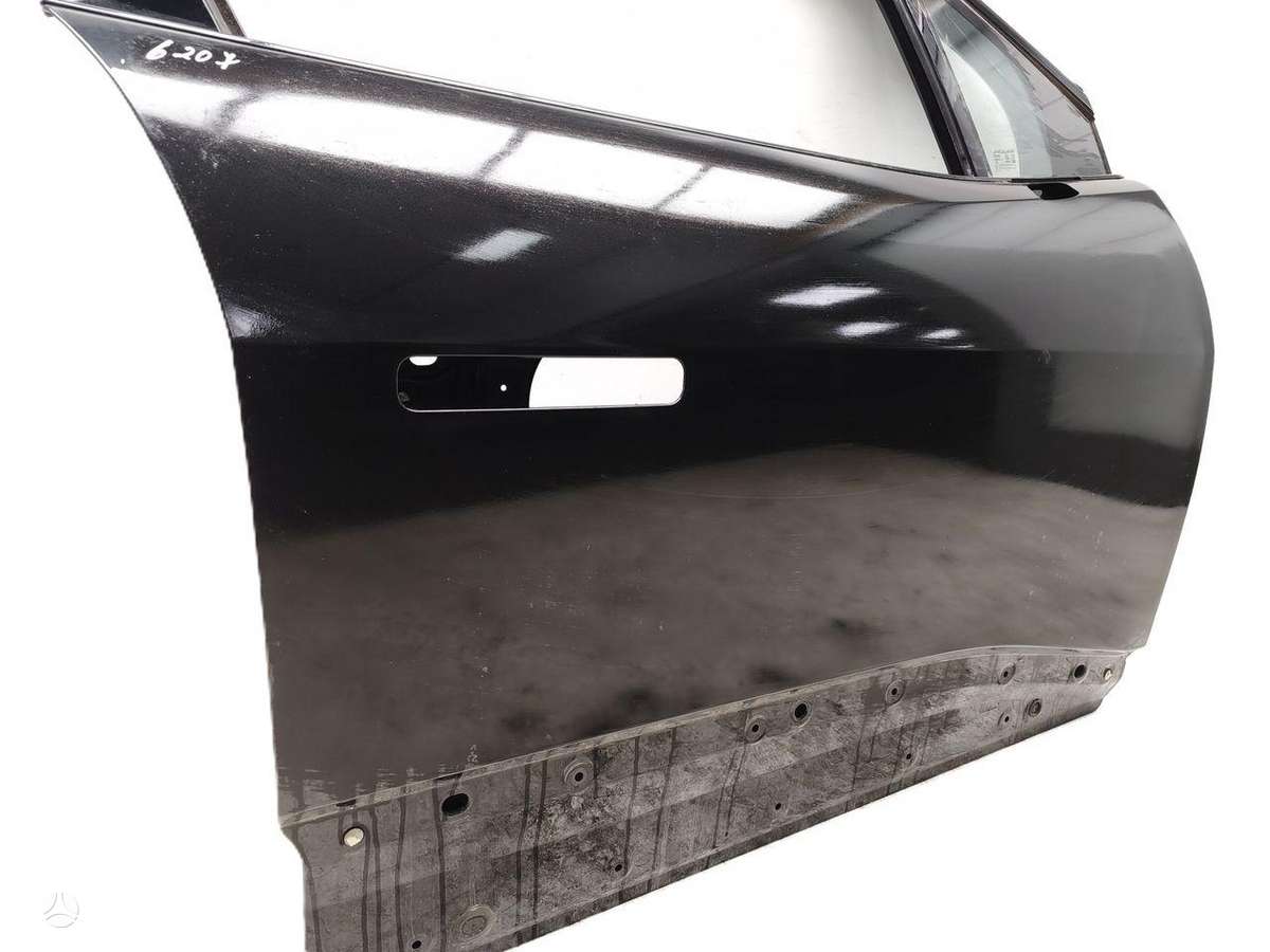 Jaguar I-Pace doors
