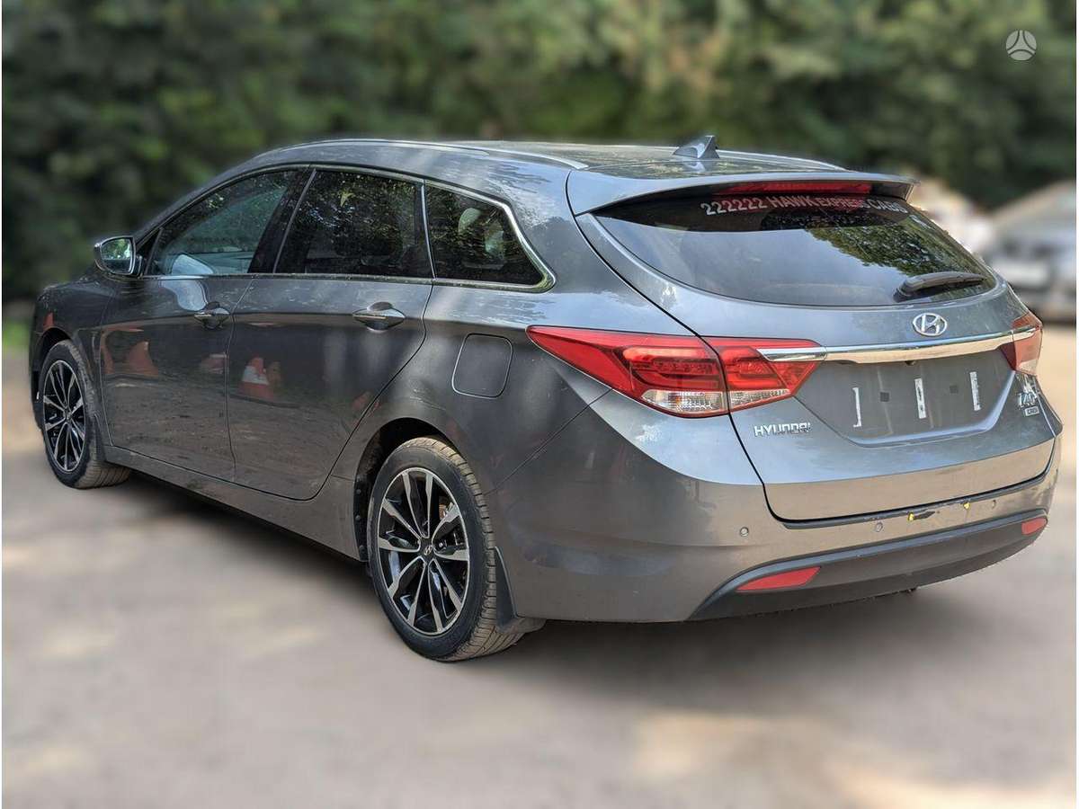 Hyundai i40 engine