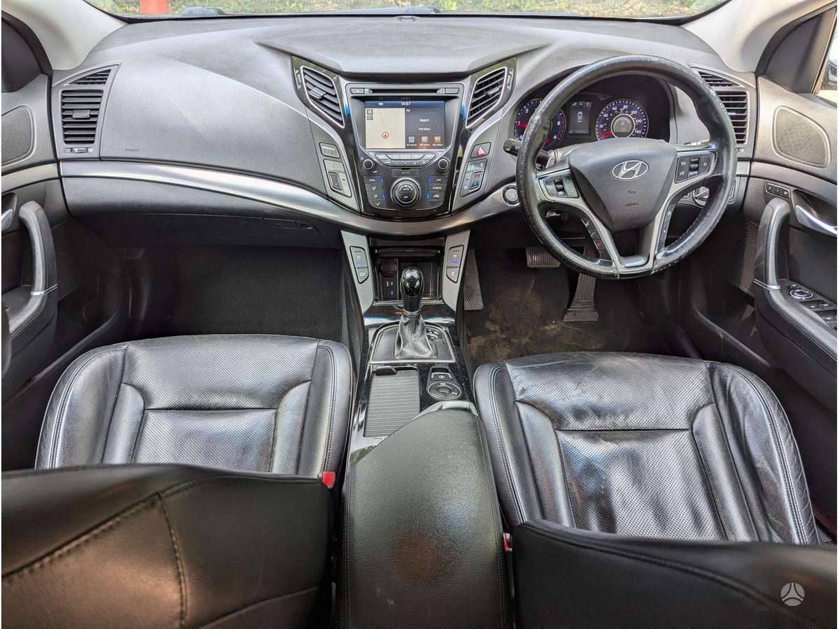Hyundai i40 engine