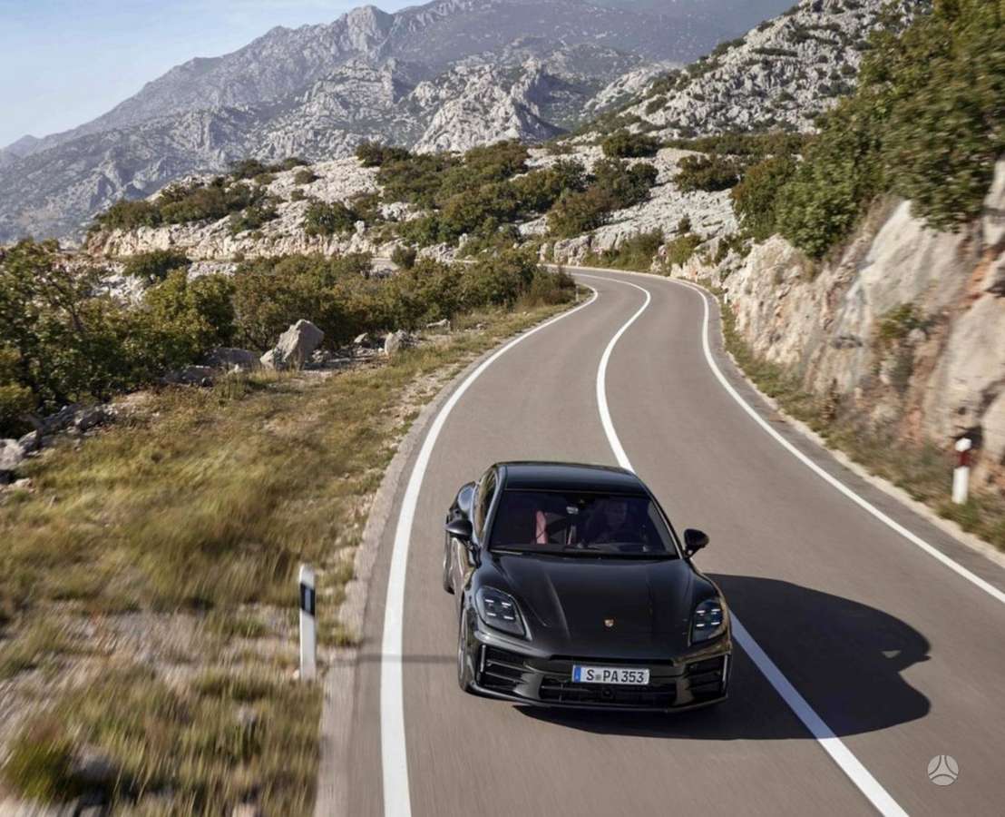 Porsche Panamera, 3.0 l., Седан