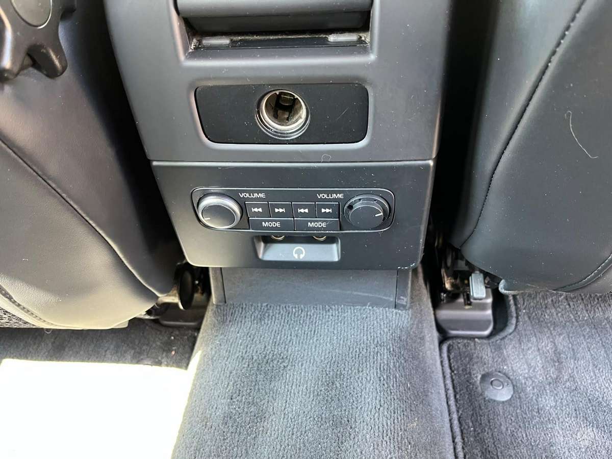Volvo XC70 - 11