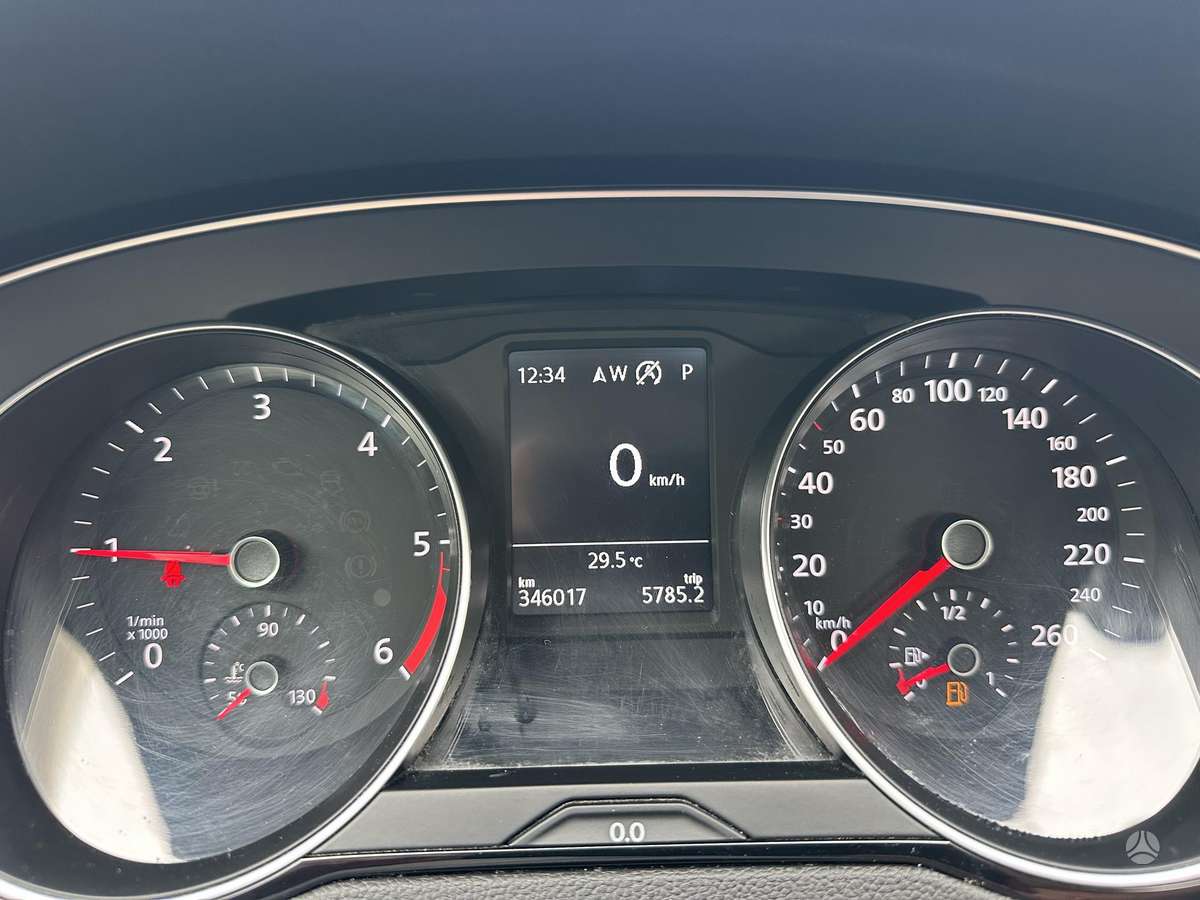 Volkswagen Passat, 2.0 l., Универсал